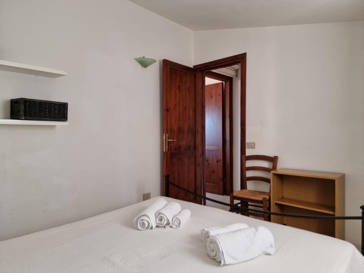 ポルト・オッティオル Residenze Bella Vistaヴィラ エクステリア 写真