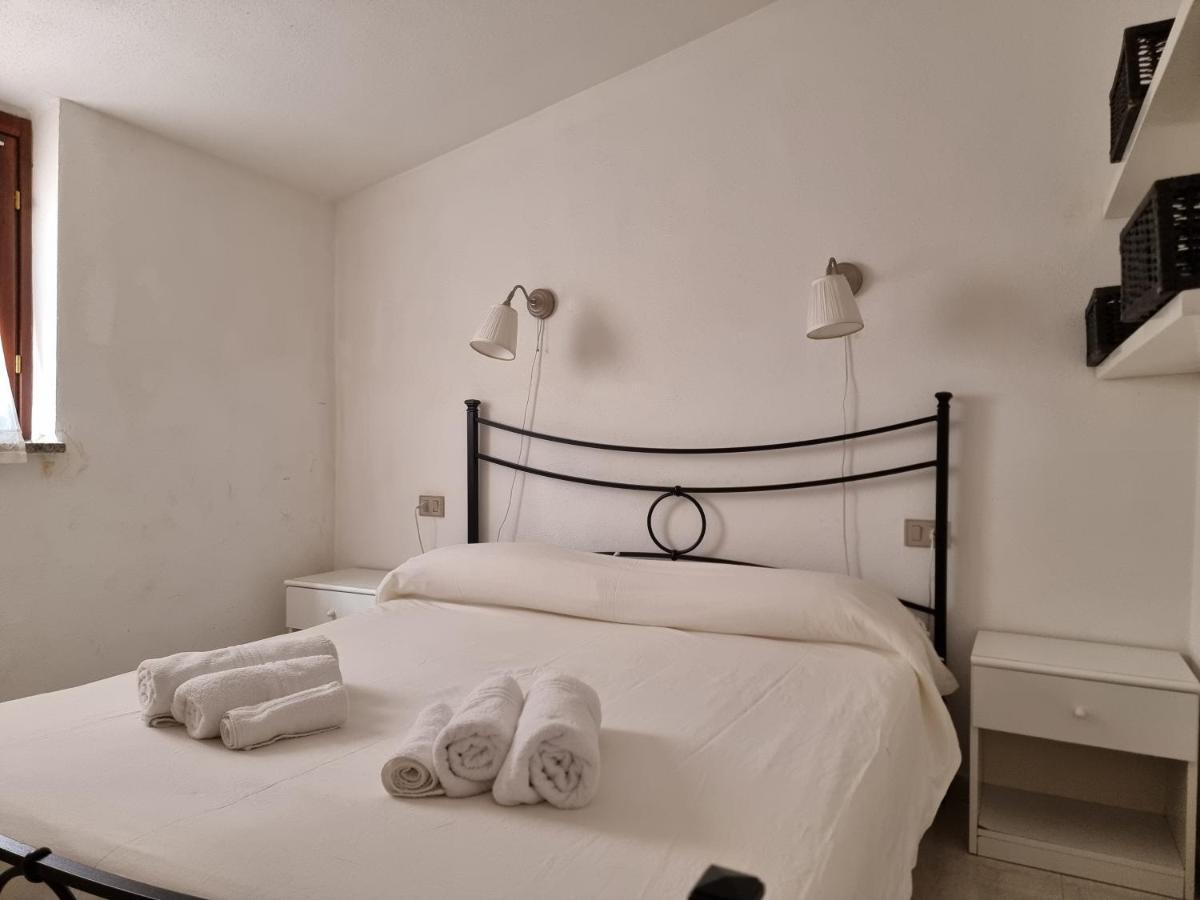 ポルト・オッティオル Residenze Bella Vistaヴィラ エクステリア 写真